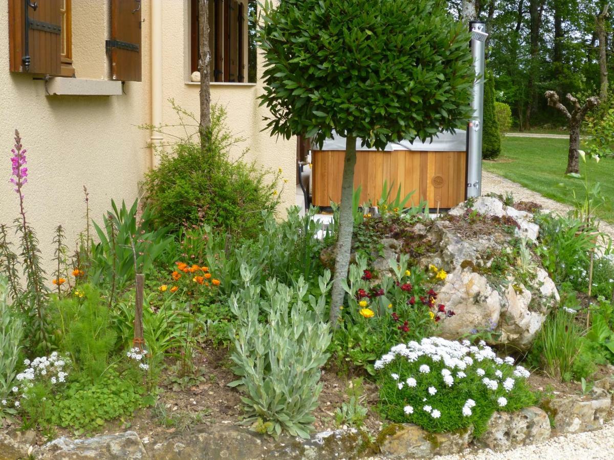 Maison De Vacances Macou 2 Capdrot Bagian luar foto